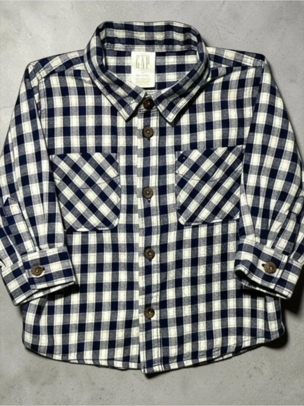 Baby Gap long sleeve button down shirt 18-24 mo NWOT